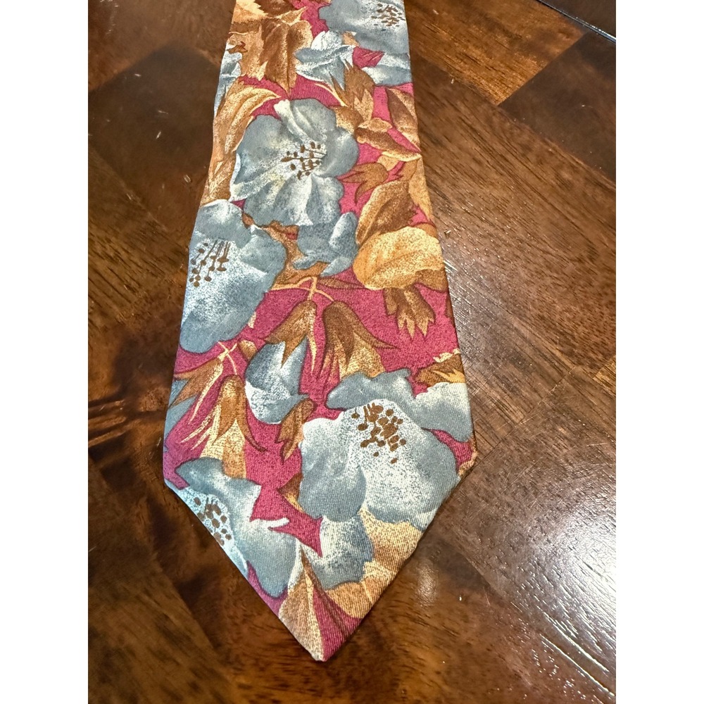 YII Mens Silk Necktie Floral Leaf Pattern Blue Gold Burgundy Made in USA Vintage